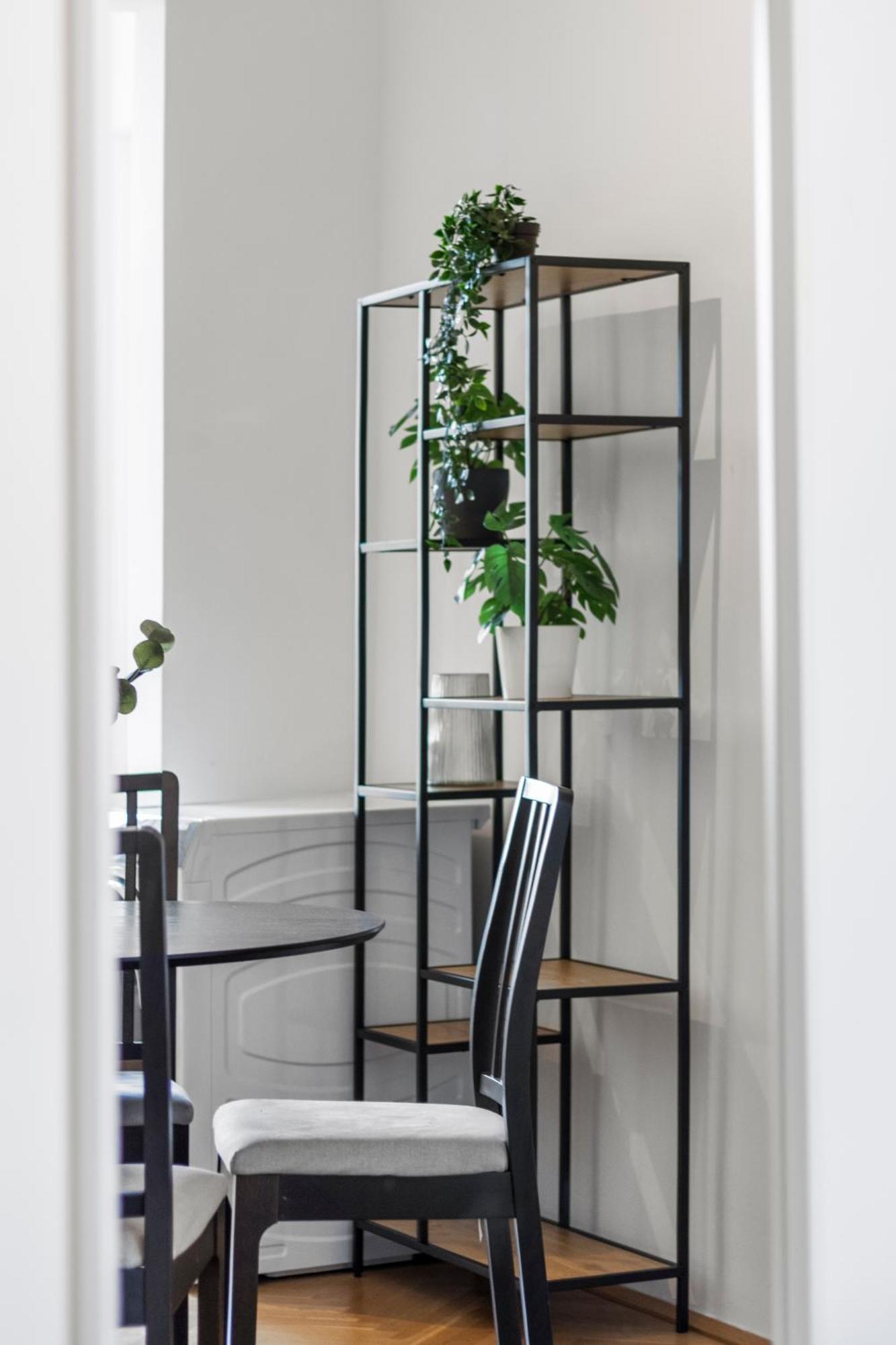 Balcony Apartment, 4 Min To U3 Zipperer Strasse ウィーン エクステリア 写真