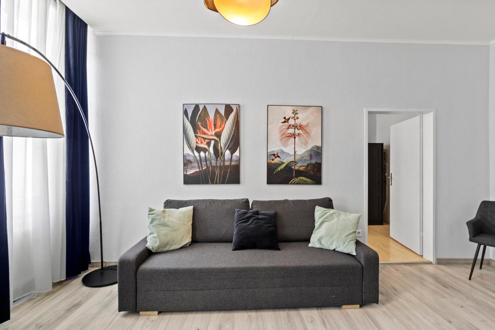 Balcony Apartment, 4 Min To U3 Zipperer Strasse ウィーン エクステリア 写真