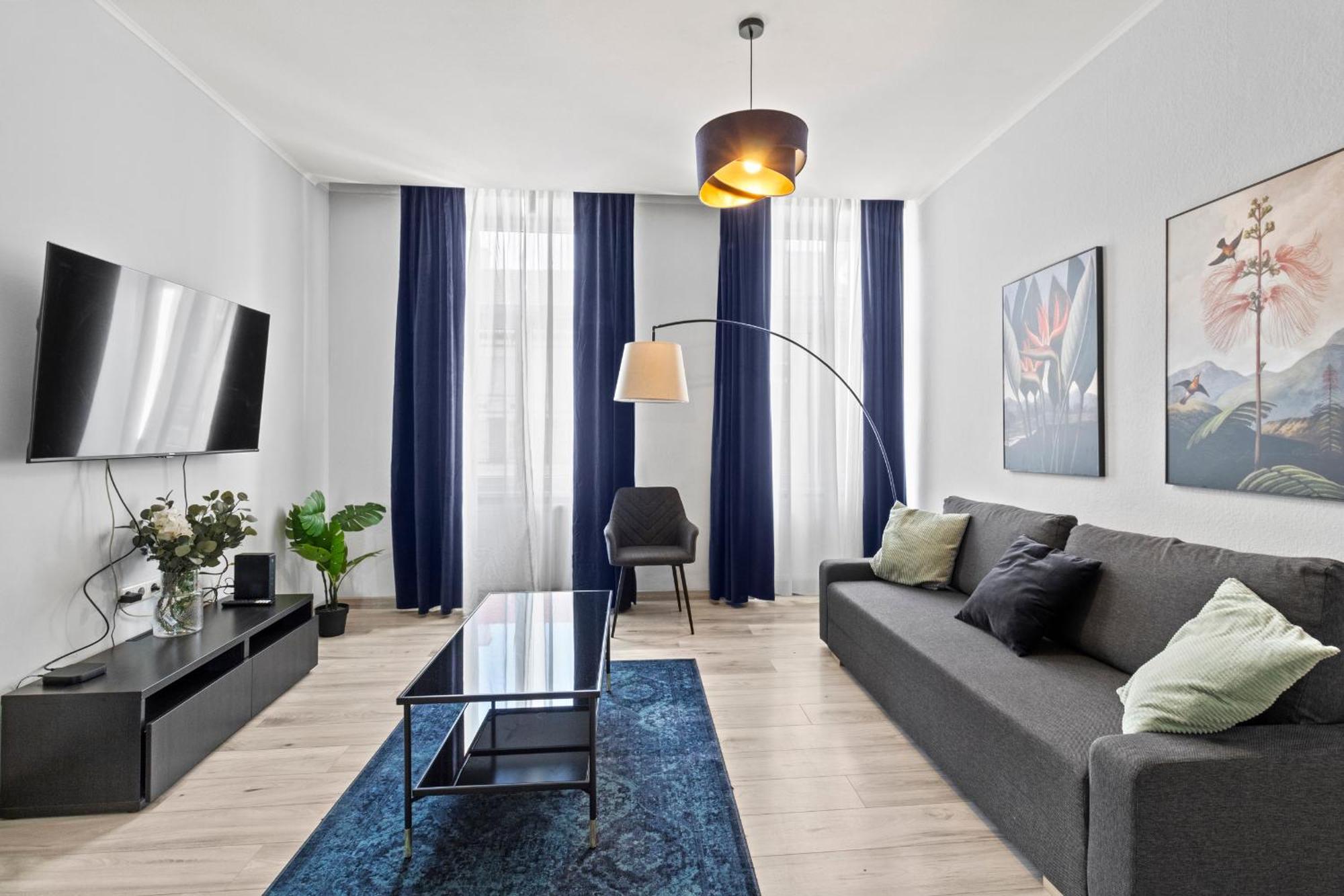 Balcony Apartment, 4 Min To U3 Zipperer Strasse ウィーン エクステリア 写真